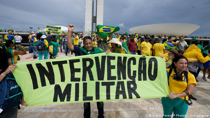 Brasil: el mundo condena el asalto de seguidores de Bolsonaro y apoya a Lula