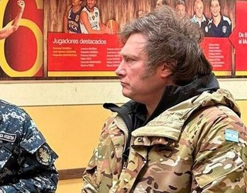 Milei militariza su gobierno: Militares podrán ocupar cargos en el Gobierno sin dejar la carrera castrense