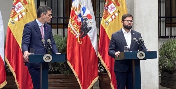 Pdte Gabriel Boric y Pdte del Gobierno español Pedro Sánchez - La Moneda 08-03-2024 2