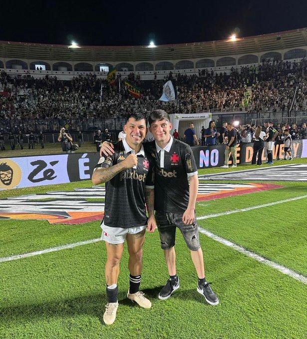 gary medel y su hijo