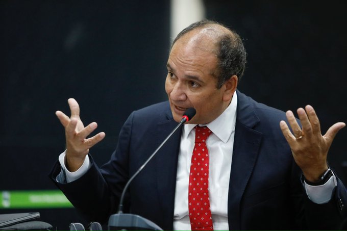 Gobernador Rodrigo Díaz