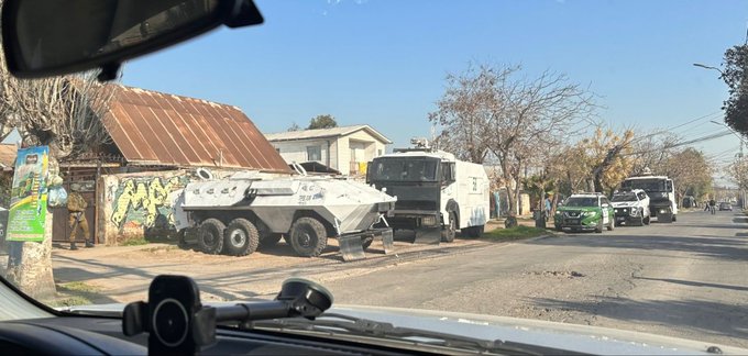 Allanamiento en Villa Francia (Radio Villa Francia)1