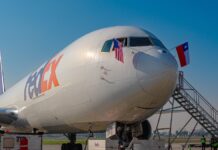FedEx entrega recomendaciones para hacer envíos rápidos y seguros comprando por internet en las fiestas