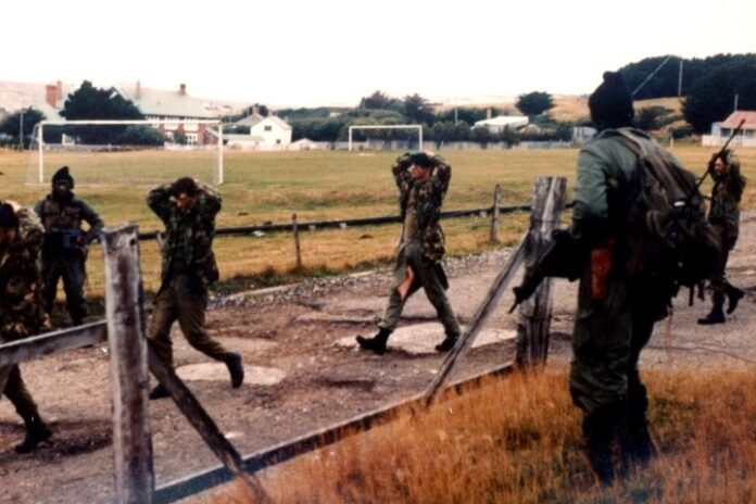 Invasión de las Falkland