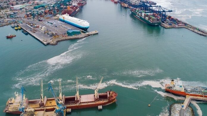 Buques mercantes Chile