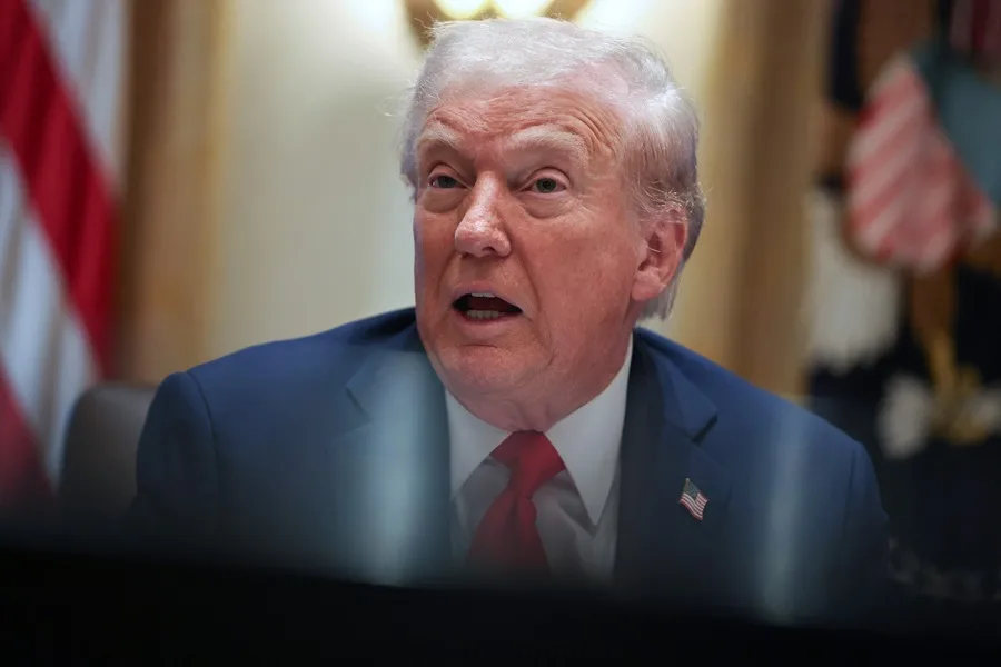 Trump amenaza a Maduro «con la armada mas grande jamás reunida en Sudamérica»