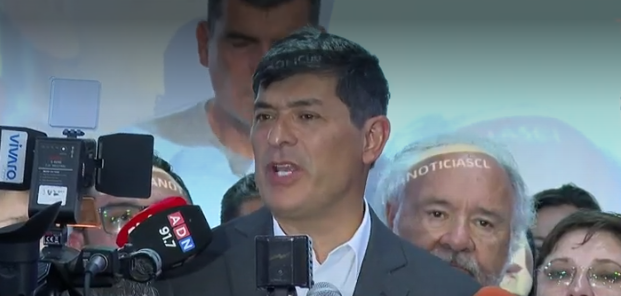 Opera Captura de pantalla_2025-11-16_221202_www.24horas.cl