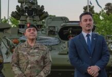 Petri renunció formalmente como ministro de defensa de Argentina. Asume Carlos Presti