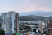 Amplían alerta temprana a toda la Región Metropolitana por tormentas eléctricas