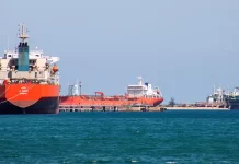 EEUU autoriza venta de petróleo a Cuba bajo condiciones