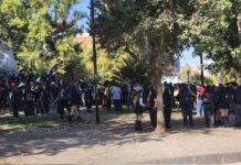 Estudiantes marchan por Alameda en primera protesta contra Pdte. Kast