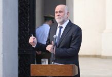 Elizalde profundizó versión de Boric sobre enredada comunicación con Kast ante crisis por proyecto de cable chino